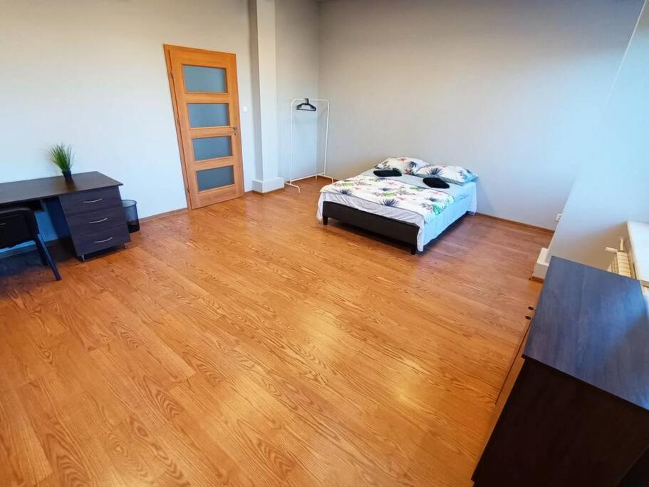Fantastic Zg - S4 Pokoj 204 Zielona Góra Zewnętrze zdjęcie